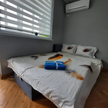 Seaside Garden Apartman *