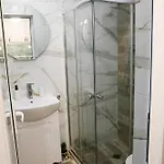 Seaside Garden شقة