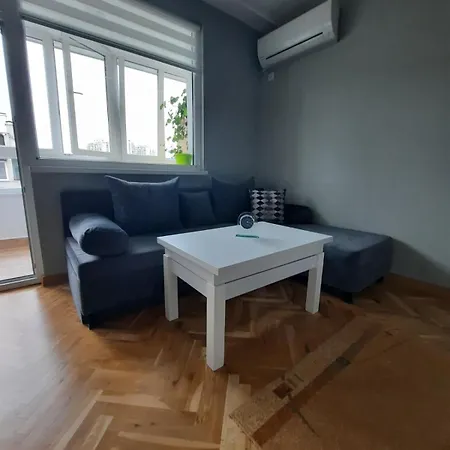 Seaside Garden Apartment Varna